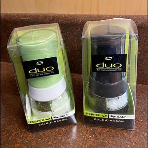 Cole & Mason Duo 2 in 1 Salt & Pepper Mill NWB $19 Each Green or Black